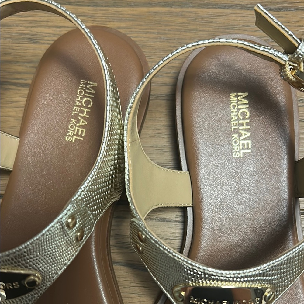 Michael Kors Gold Brown Sandals with Metallic T-Strap - Picture 3 of 8